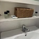 κεντρικό στο βόλο εως 3 ατομα Golos