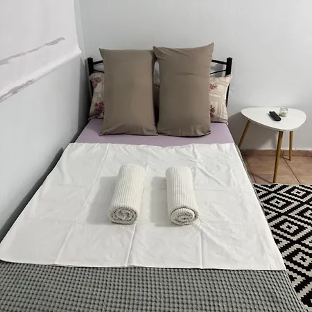 Apartamento κεντρικό ημιυπόγειο Volos