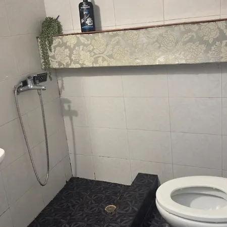 κεντρικό ημιυπόγειο