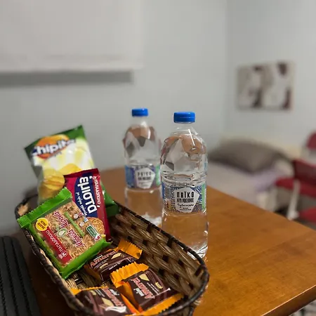 κεντρικό ημιυπόγειο στο βόλο εως 3 ατομα Appartement Vólos