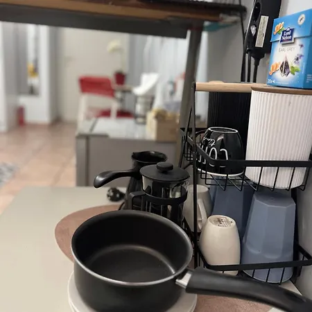 κεντρικό ημιυπόγειο στο βόλο εως 3 ατομα