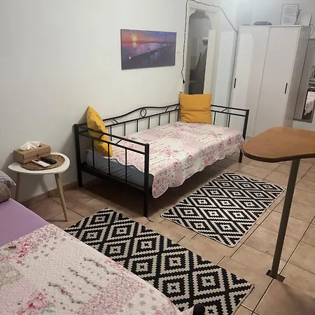 شقة κεντρικό ημιυπόγειο στο βόλο εως 3 ατομα